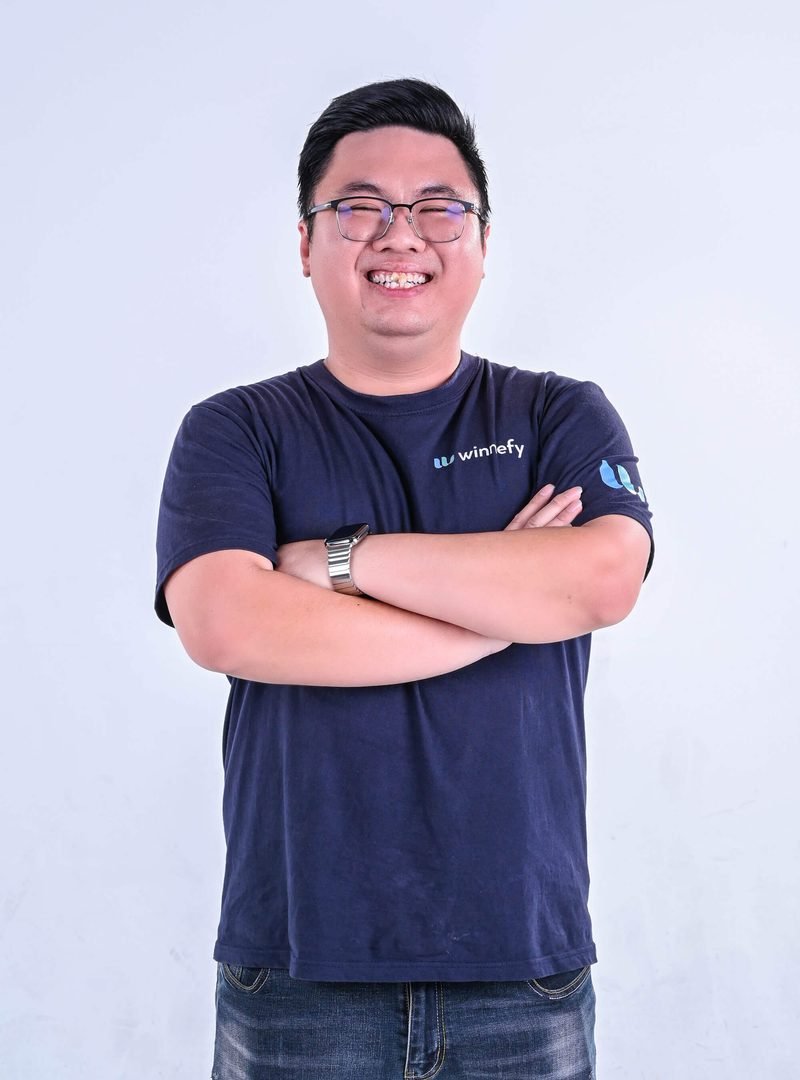 Mr. Poh, Director at Winnefy